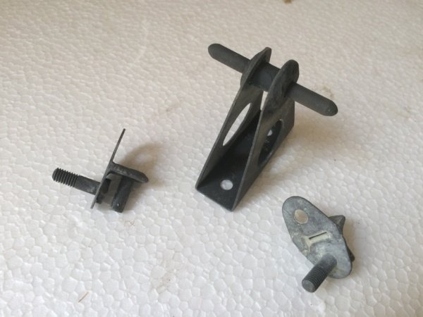 Elevator Hinges for Ka6 and 7  NOS